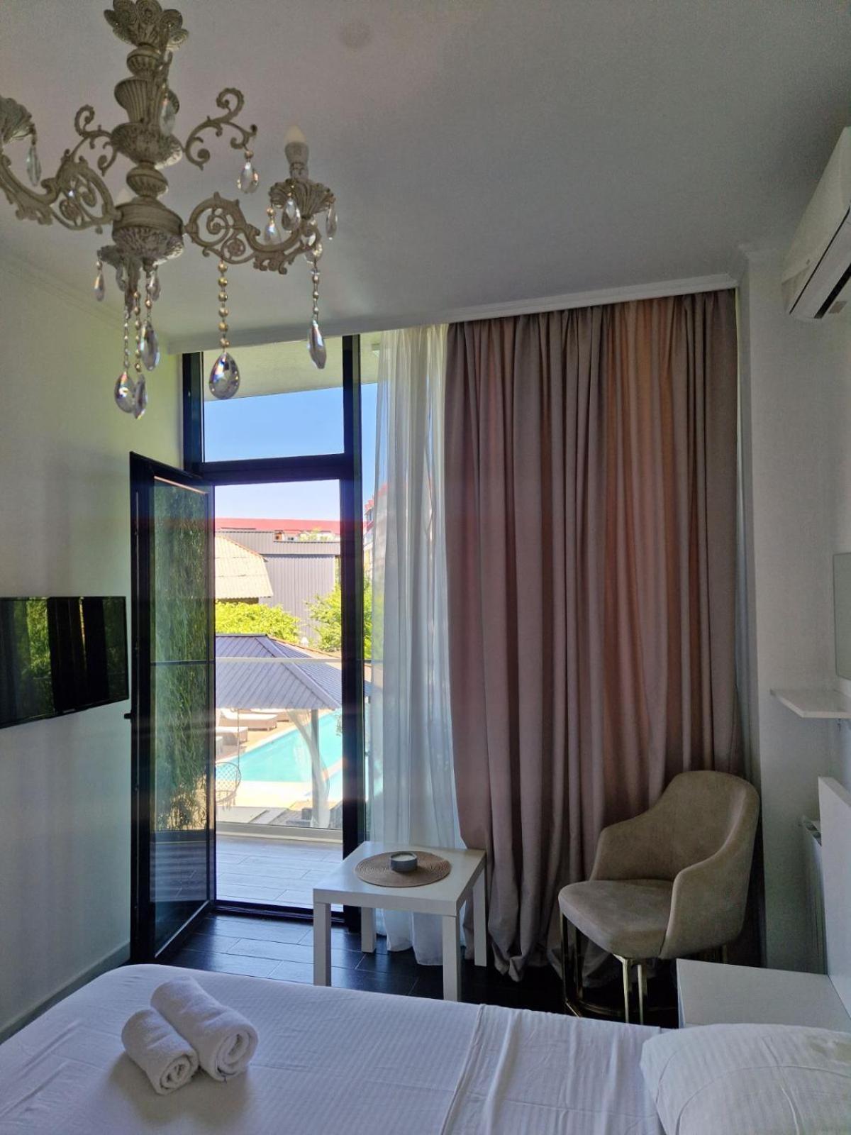 New House Kobuleti Hotel Buitenkant foto