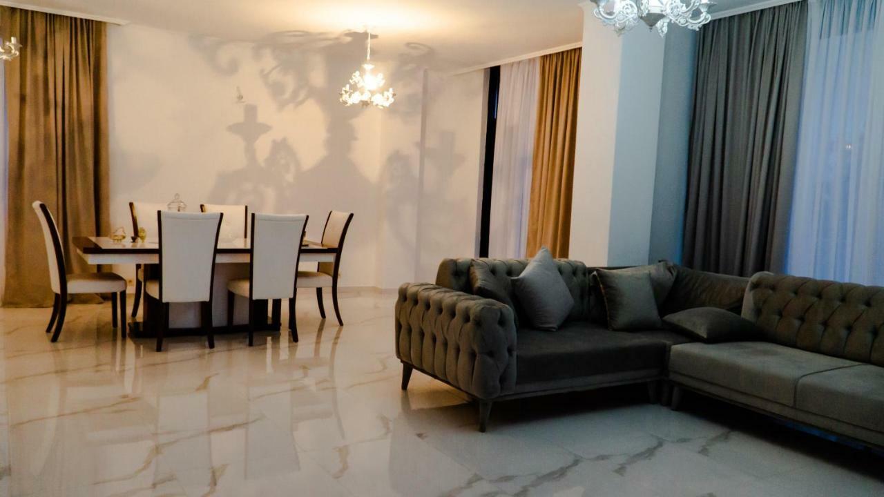 New House Kobuleti Hotel Buitenkant foto