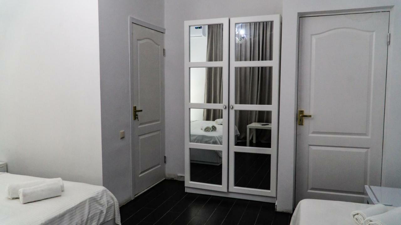 New House Kobuleti Hotel Buitenkant foto